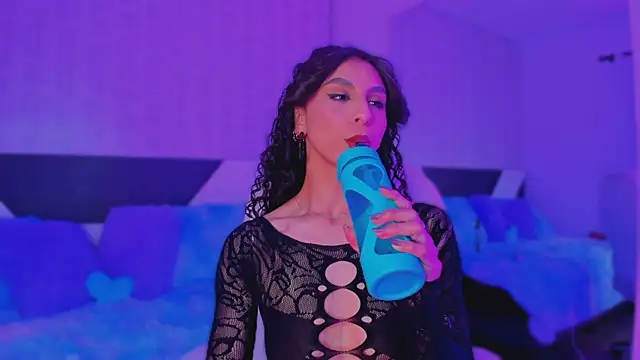 Snapshot of MiissCharlotte chatting on March 18, 2025, 4:51 am MiissCharlotte online show from March 18, 2025, 4:51 am