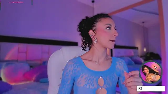 Snapshot of MiissCharlotte chatting on September 29, 2025, 5:03 am MiissCharlotte online show from September 29, 2025, 5:03 am