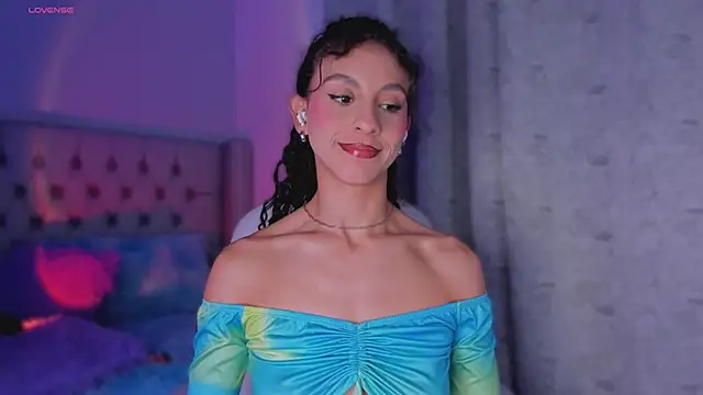 Snapshot of MiissCharlotte chatting on October 30, 2025, 1:15 am MiissCharlotte online show from October 30, 2025, 1:15 am