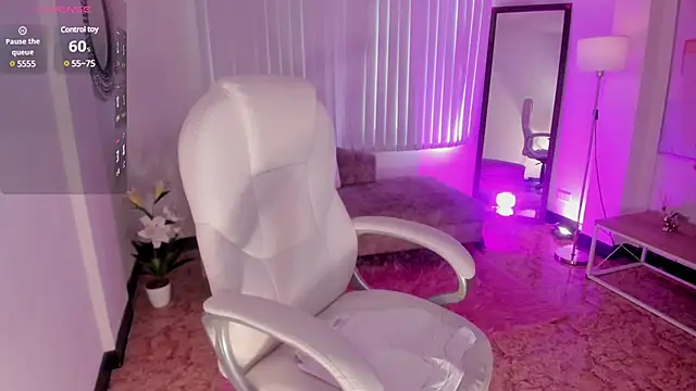 Aida adams online show from March 16, 2025, 7:38 pm