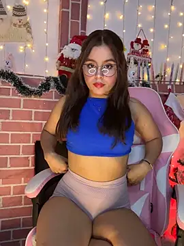 Snapshot of Juanelopez1 chatting on December 4, 2025, 3:38 am Juanelopez1 online show from December 4, 2025, 3:38 am