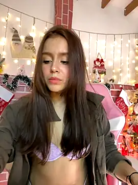 Snapshot of Juanelopez1 chatting on December 1, 2025, 12:11 am Juanelopez1 online show from December 1, 2025, 12:11 am