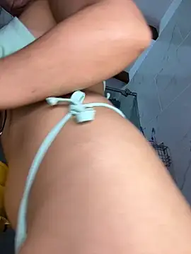 Snapshot of Juanelopez1 chatting on September 22, 2025, 12:27 am Juanelopez1 online show from September 22, 2025, 12:27 am