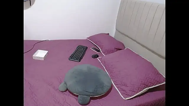 Stepmom slut 50 online show from January 8, 2026, 11:33 pm