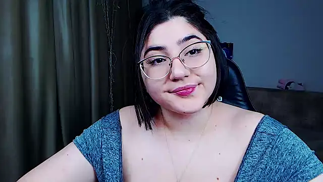 Snapshot of Crazy_Bunya chatting on December 6, 2024, 1:38 pm Crazy Bunya online show from December 6, 2024, 1:38 pm