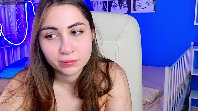 Snapshot of WinryRoss chatting on November 21, 2025, 4:44 am WinryRoss online show from November 21, 2025, 4:44 am