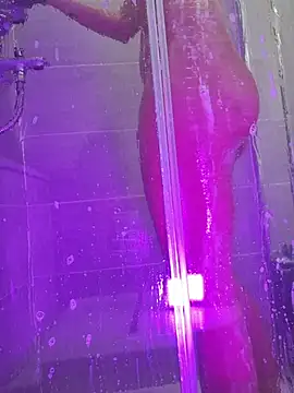 Snapshot of SexyErola27 chatting on March 2, 2026, 8:10 am SexyErola27 online show from March 2, 2026, 8:10 am