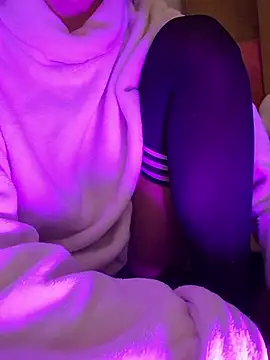 Snapshot of SexyErola27 chatting on January 5, 2026, 5:27 pm SexyErola27 online show from January 5, 2026, 5:27 pm