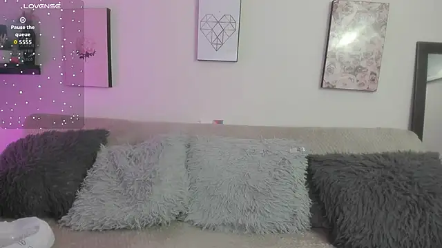 Snapshot of Murieel_69 chatting on October 27, 2025, 9:16 pm Murieel 69 online show from October 27, 2025, 9:16 pm