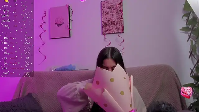 Snapshot of Murieel_69 chatting on March 14, 2025, 1:59 am Murieel 69 online show from March 14, 2025, 1:59 am