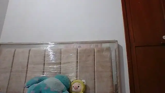 stephanie allen online show from September 10, 2025, 6:56 am