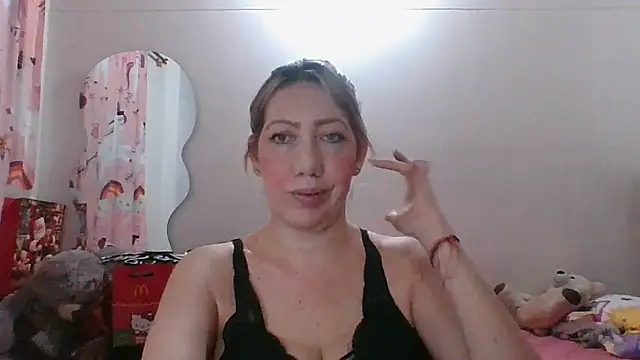 stephanie allen online show from October 30, 2025, 6:23 am