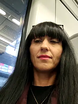 Melody87 online show from September 27, 2025, 2:45 pm