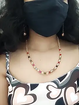 Snapshot of Angleannie chatting on October 14, 2025, 4:13 am Angleannie online show from October 14, 2025, 4:13 am