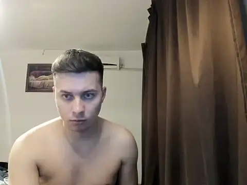 Snapshot of Dreamboy24 chatting on January 12, 2026, 4:58 pm Dreamboy24 online show from January 12, 2026, 4:58 pm