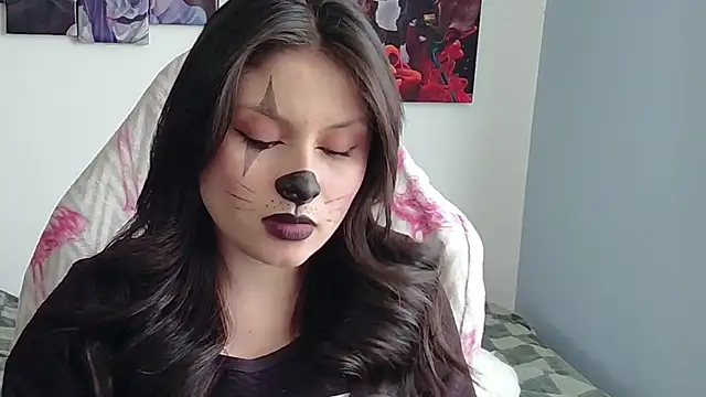 jessica gomez online show from October 31, 2025, 8:49 pm