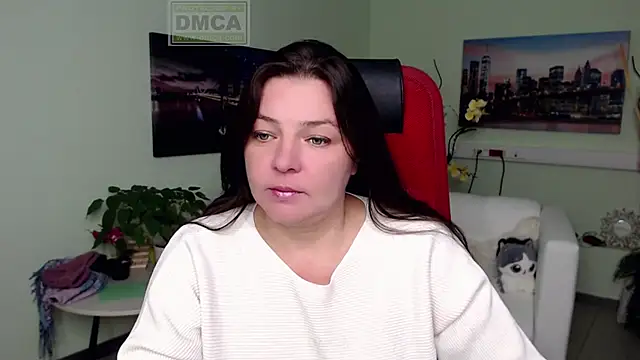 Lily flower7 online show from November 5, 2025, 4:48 am