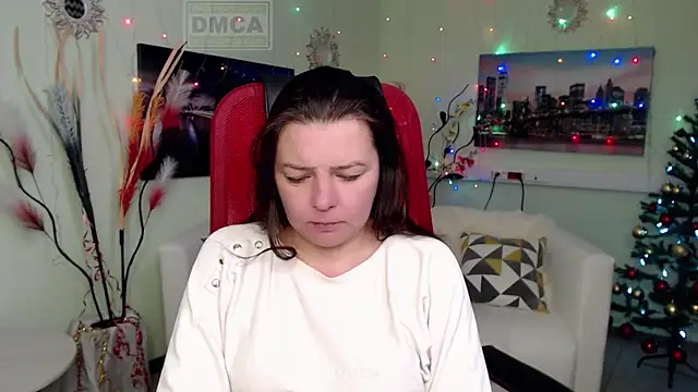 Lily flower7 online show from December 16, 2025, 6:06 am