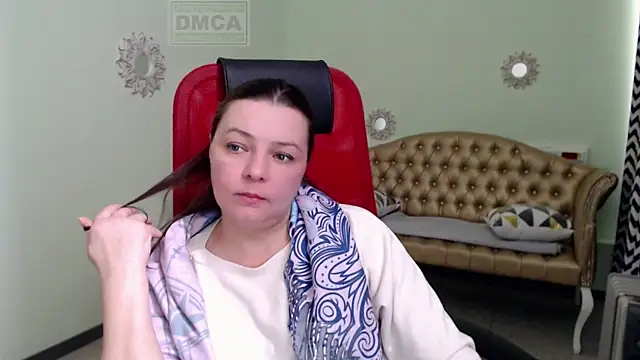 Lily flower7 online show from February 24, 2025, 11:43 am