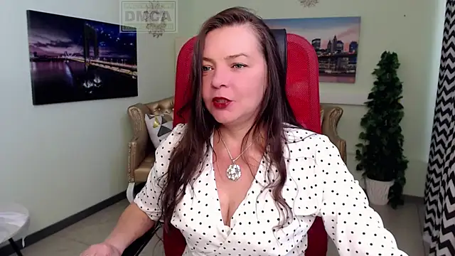 Snapshot of Lily_flower7 chatting on July 3, 2026, 8:54 am Lily flower7 online show from July 3, 2026, 8:54 am
