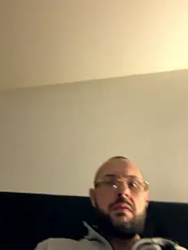 Guitccch online show from January 7, 2026, 12:59 am