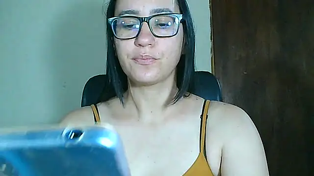 brittanycheeks online show from May 18, 2026, 11:31 pm