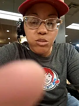 Snapshot of samone9 chatting on February 10, 2025, 1:14 am samone9 online show from February 10, 2025, 1:14 am