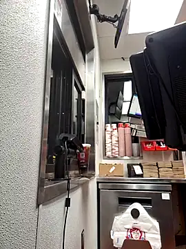 Snapshot of samone9 chatting on March 17, 2025, 1:46 am samone9 online show from March 17, 2025, 1:46 am