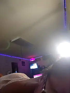 Snapshot of samone9 chatting on October 6, 2025, 6:36 am samone9 online show from October 6, 2025, 6:36 am