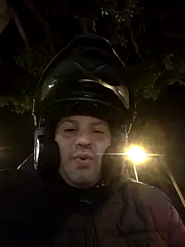 Snapshot of antonioM84 chatting on January 30, 2025, 10:19 pm antonioM84 online show from January 30, 2025, 10:19 pm