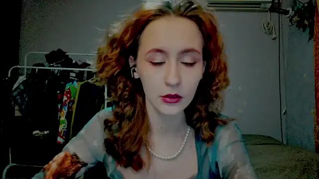 JoannaTompson online show from March 19, 2026, 1:05 am