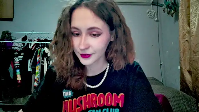 JoannaTompson online show from September 15, 2025, 7:25 pm