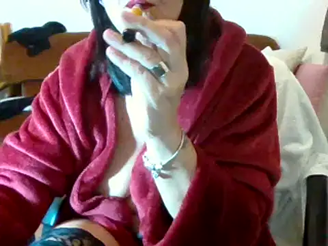 45marina45 online show from February 27, 2025, 9:18 am