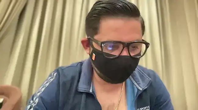 Snapshot of slavekinky001 chatting on February 5, 2025, 8:04 pm slavekinky001 online show from February 5, 2025, 8:04 pm