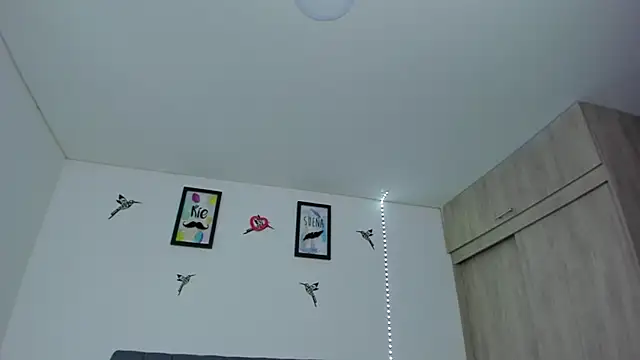 Snapshot of im_sarah34 chatting on March 7, 2026, 5:47 am im sarah34 online show from March 7, 2026, 5:47 am