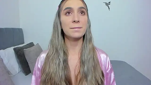 im sarah34 online show from November 27, 2025, 6:03 am