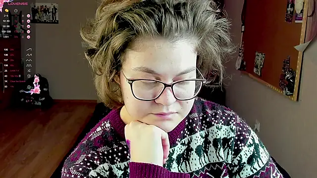 Snapshot of Sashy_Way chatting on January 4, 2025, 6:51 pm Sashy Way online show from January 4, 2025, 6:51 pm