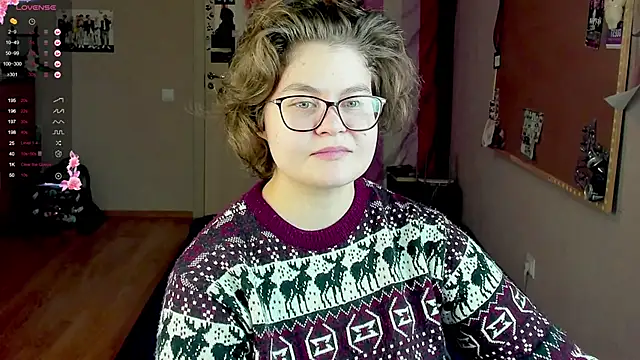 Snapshot of Sashy_Way chatting on January 4, 2025, 9:52 pm Sashy Way online show from January 4, 2025, 9:52 pm