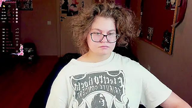 Snapshot of Sashy_Way chatting on January 26, 2025, 5:02 pm Sashy Way online show from January 26, 2025, 5:02 pm