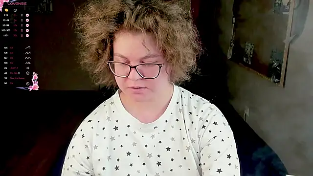 Snapshot of Sashy_Way chatting on February 13, 2025, 3:35 pm Sashy Way online show from February 13, 2025, 3:35 pm