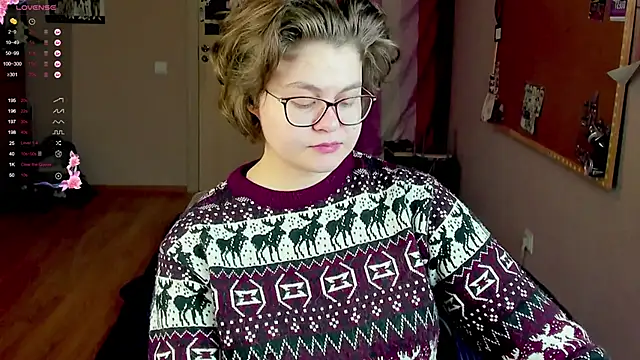 Snapshot of Sashy_Way chatting on January 5, 2025, 1:13 am Sashy Way online show from January 5, 2025, 1:13 am