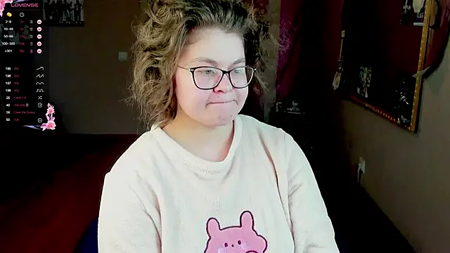 Snapshot of Sashy_Way chatting on March 22, 2025, 10:48 pm Sashy Way online show from March 22, 2025, 10:48 pm