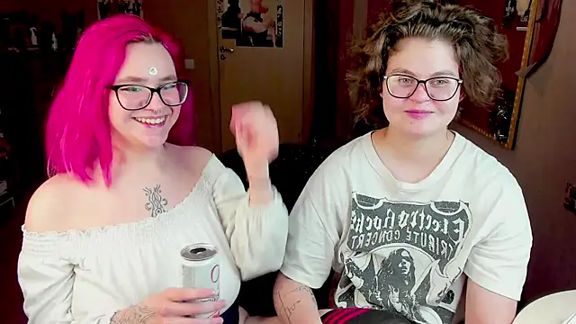 Snapshot of Sashy_Way chatting on January 25, 2025, 2:25 pm Sashy Way online show from January 25, 2025, 2:25 pm