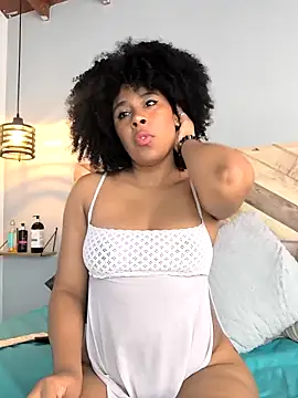 Snapshot of EmmilyBrant chatting on February 16, 2025, 4:21 pm EmmilyBrant online show from February 16, 2025, 4:21 pm