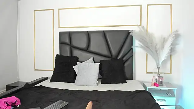 Snapshot of ada_mclaine chatting on March 18, 2026, 12:19 pm ada mclaine online show from March 18, 2026, 12:19 pm