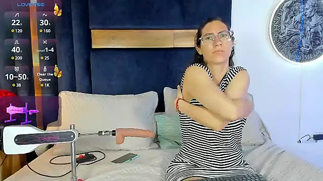 Snapshot of Andromeda-jade chatting on February 12, 2025, 4:54 am Andromeda-jade online show from February 12, 2025, 4:54 am