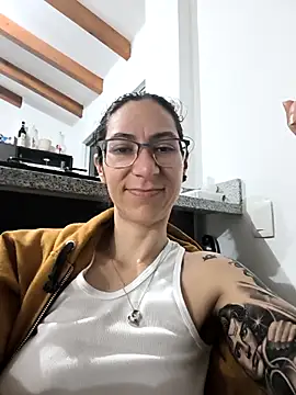 Andromeda-jade online show from February 20, 2026, 4:42 am