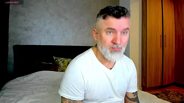 Snapshot of BlowMyXXL chatting on January 30, 2025, 9:36 am BlowMyXXL online show from January 30, 2025, 9:36 am