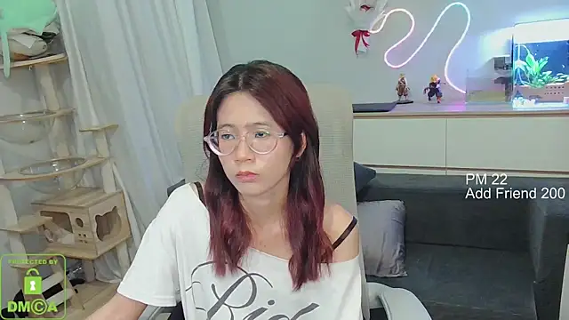 Snapshot of littlemiilk chatting on May 18, 2026, 8:30 am littlemiilk online show from May 18, 2026, 8:30 am