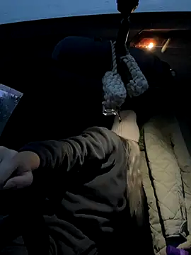 Snapshot of MerlinDave chatting on November 4, 2025, 1:09 am MerlinDave online show from November 4, 2025, 1:09 am